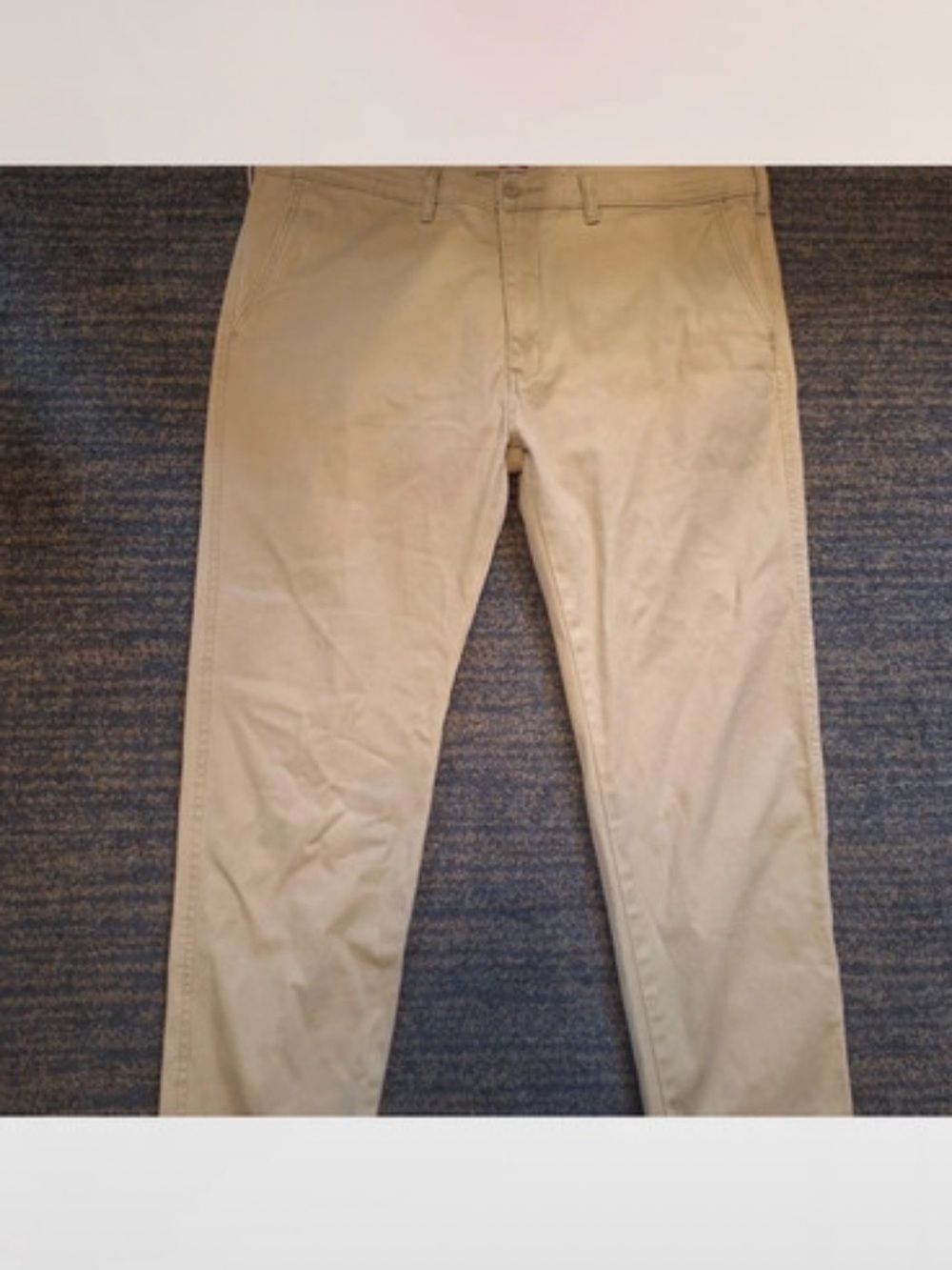 Levi's Khaki Pants
